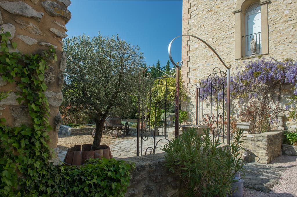 Les Carmes And Spa Le Thor Exterior foto
