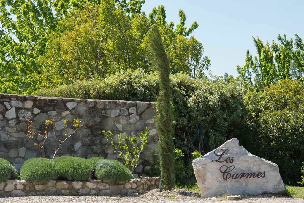Les Carmes And Spa Le Thor Exterior foto